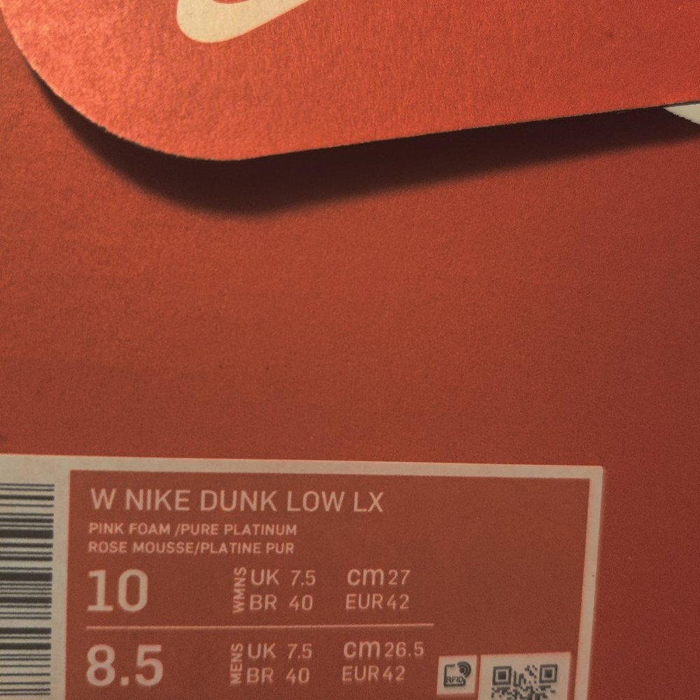 Pink and white women dunks